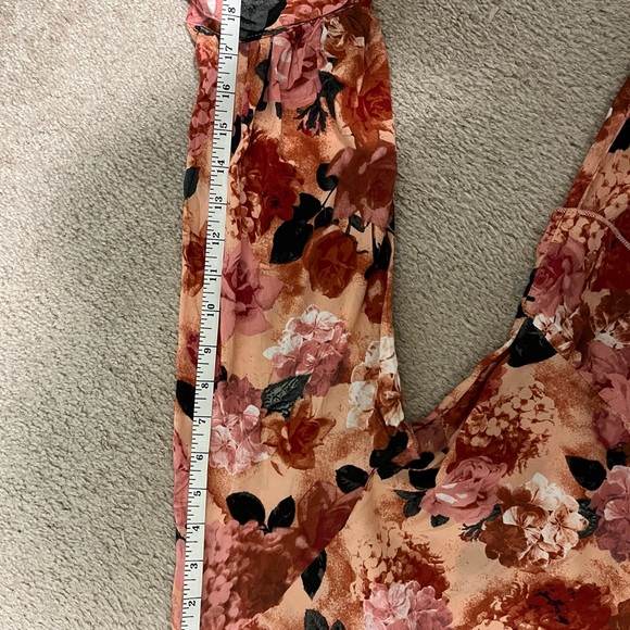 Tiered Floral Maxi Dress - Picture 9 of 10